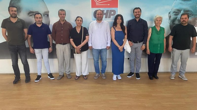 Dem Parti Heyetinden CHP’ye Anlamlı Ziyaret