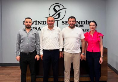 Ak Parti Avcılar’dan Sevindir Ailesine Ziyaret