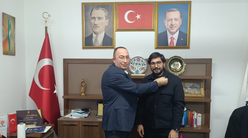 Avcılar’lı İş İnsanı Onur Uzun AK Parti’ye Katıldı